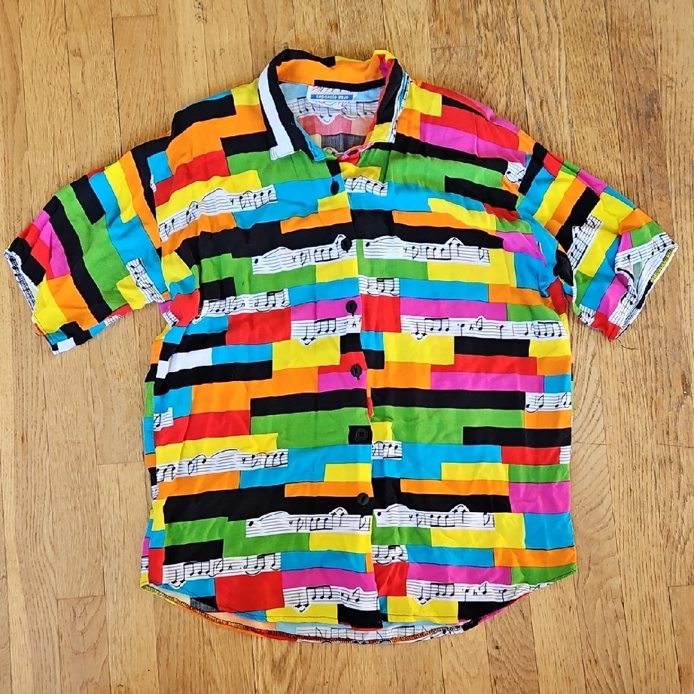 Vintage Rainbow Music Note Shirt L